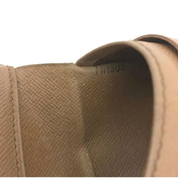 Louis Vuitton Monogram Portefeiulle Elise Trifold Wallet /1A1126. TH1095. - Picture 8 of 8